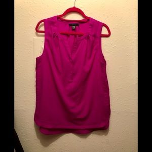 Ladies fuchsia pink blouse size large
